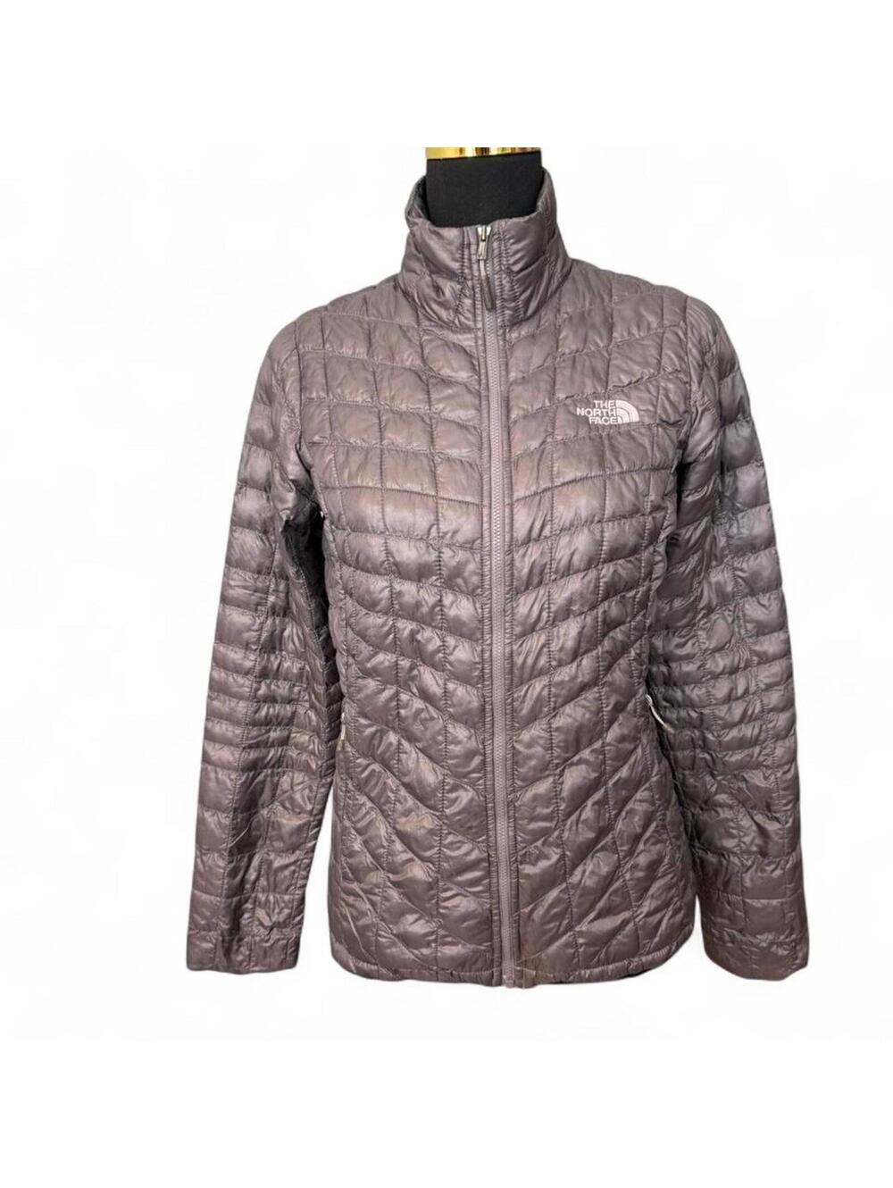 The North Face Women's Thermoball Quilted Puffer Jacket size XS